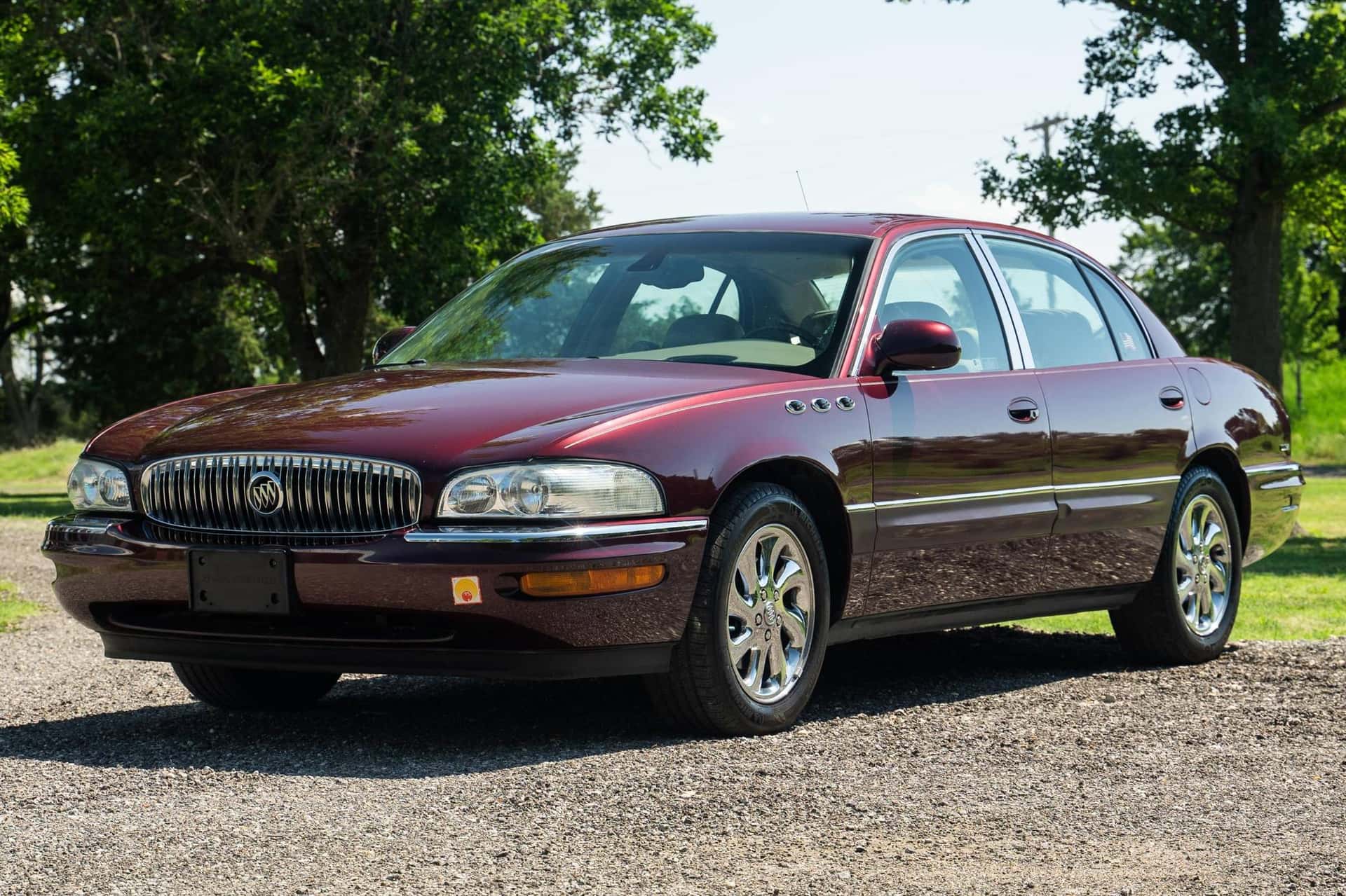 2003 Buick Park Avenue sold for $10,600
