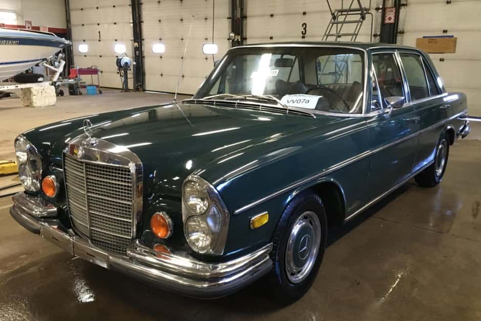 1972 Mercedes-Benz W108 & W109 sold for $7,800
