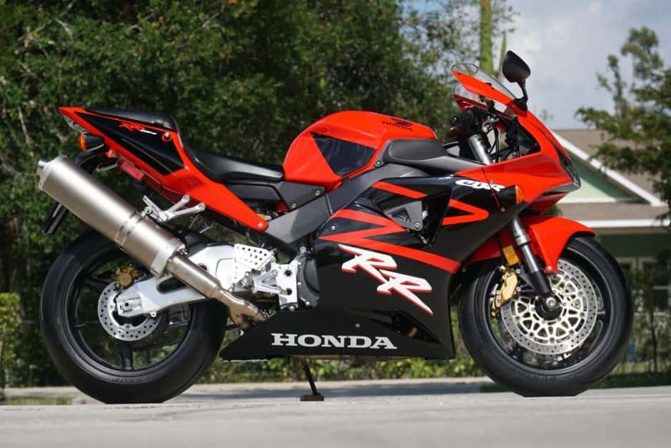 Honda CBR900 classic car