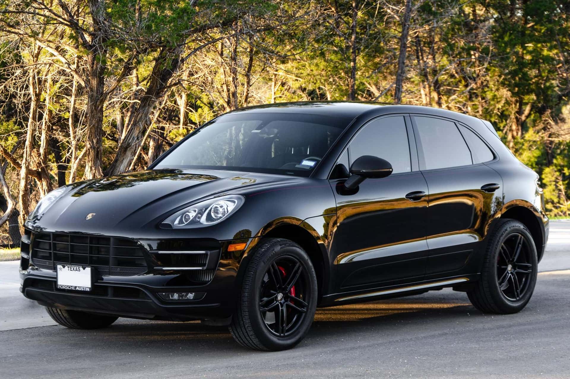 2016 Porsche Macan sold for $29,750