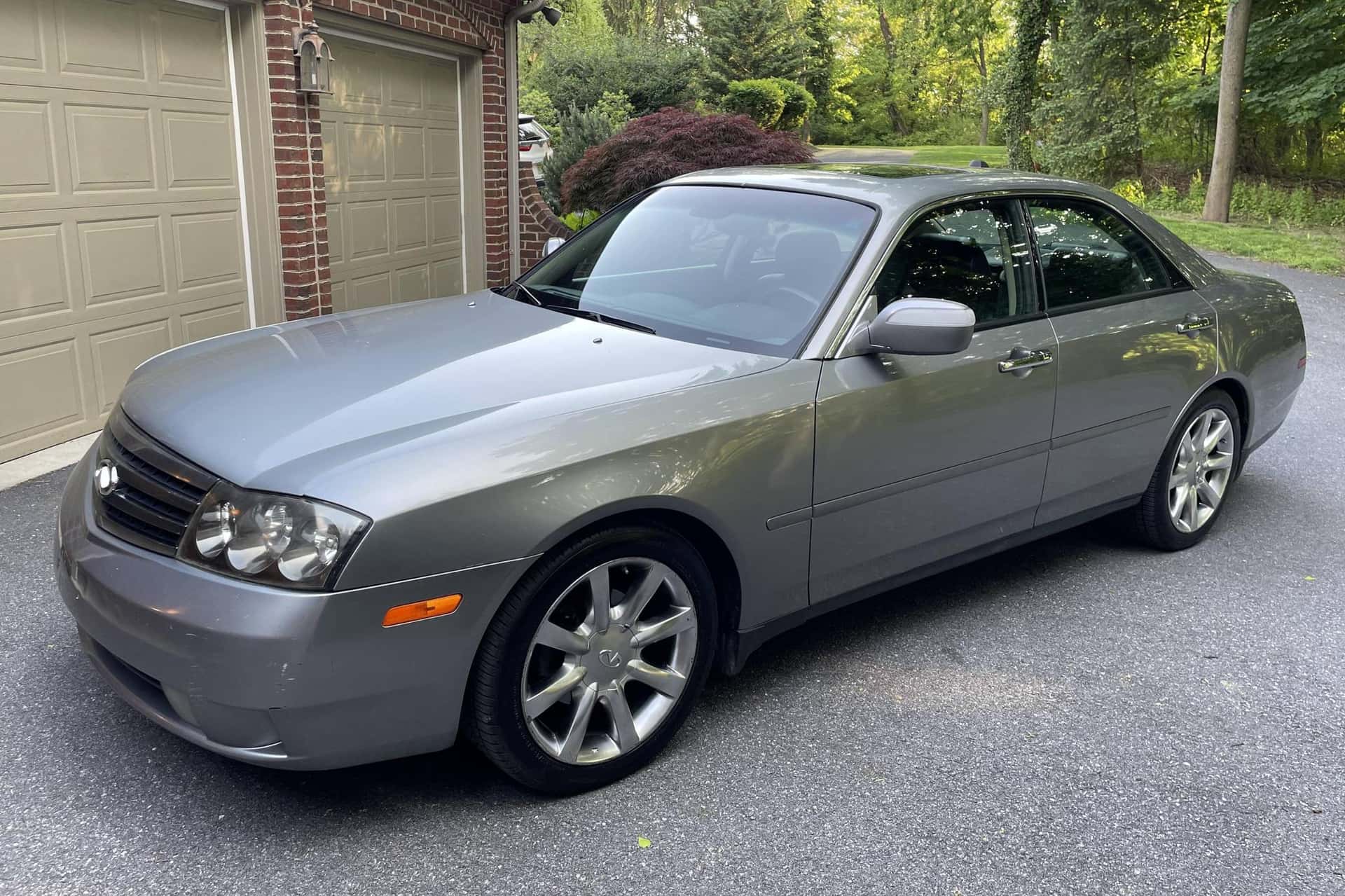 2004 Infiniti M45 sold for $7,700