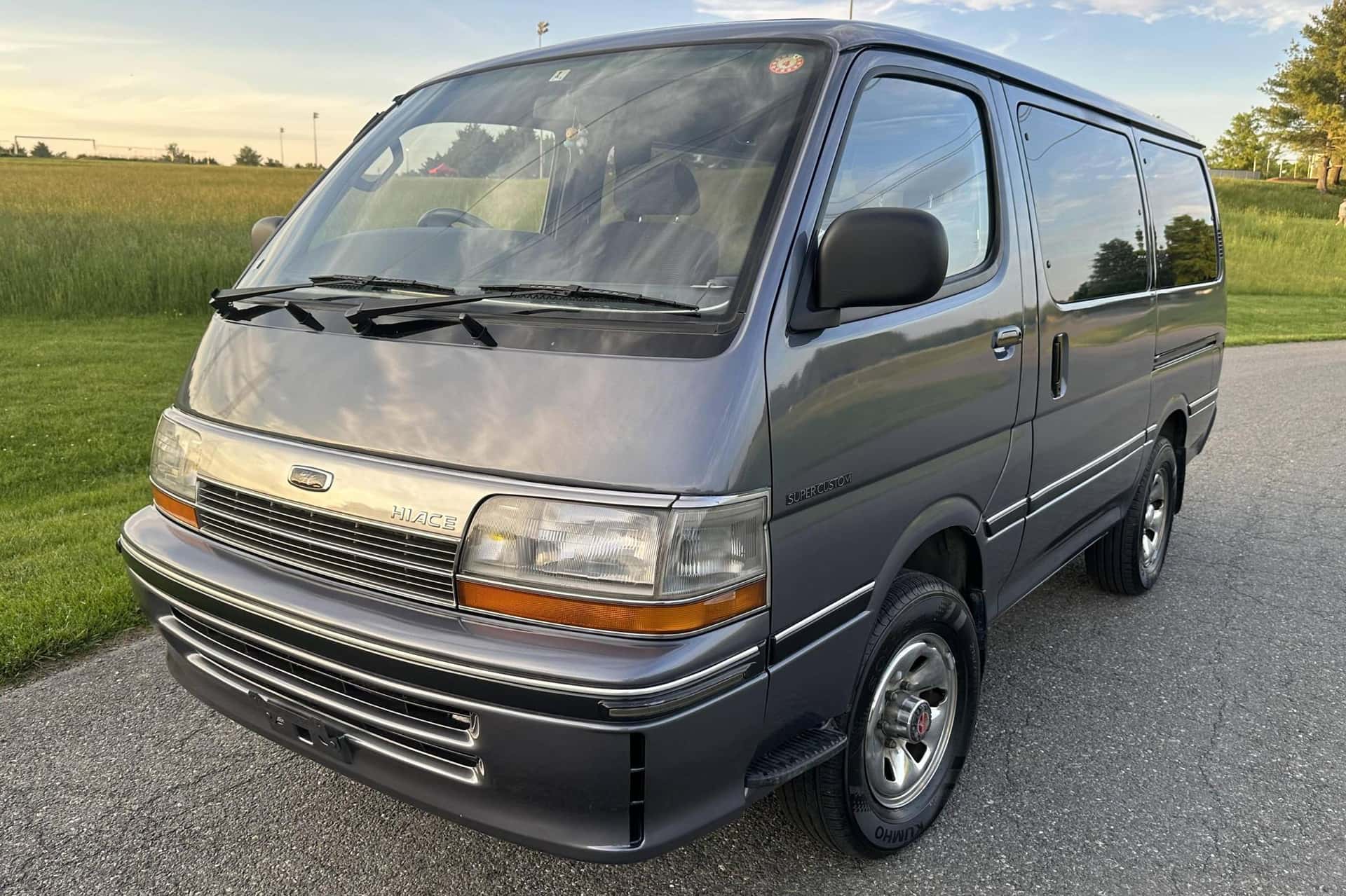1992 Toyota HiAce sold for $7,500