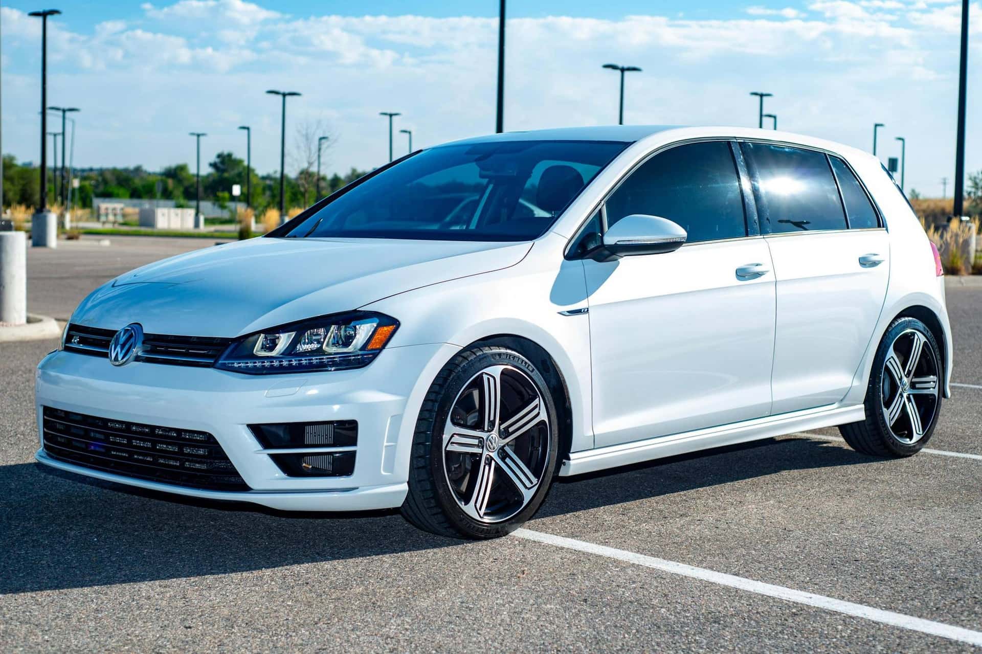 2016 Volkswagen Golf R sold for $21,250