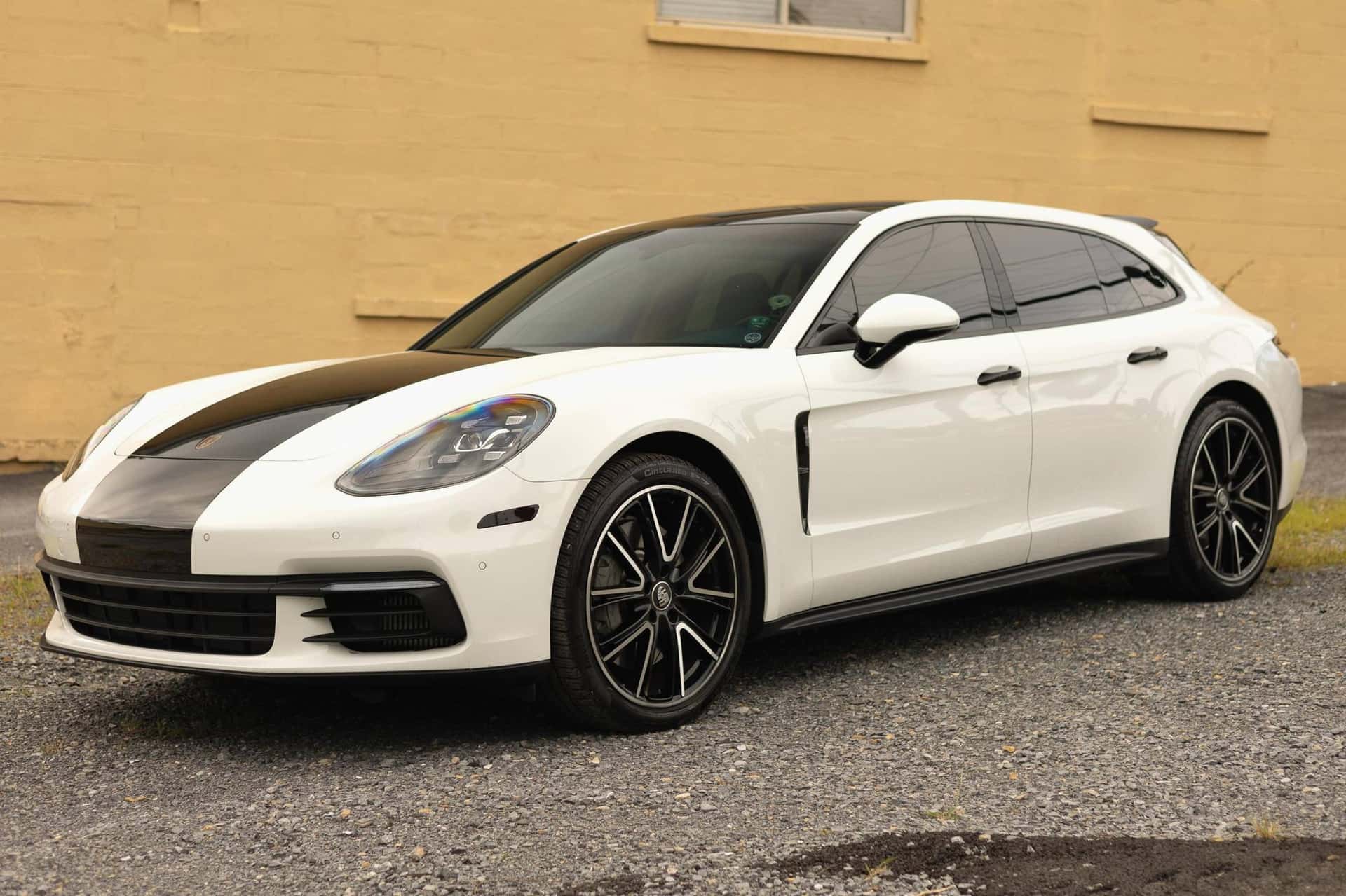 2018 Porsche Panamera sold for $42,250