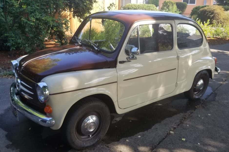 Fiat 600 classic car