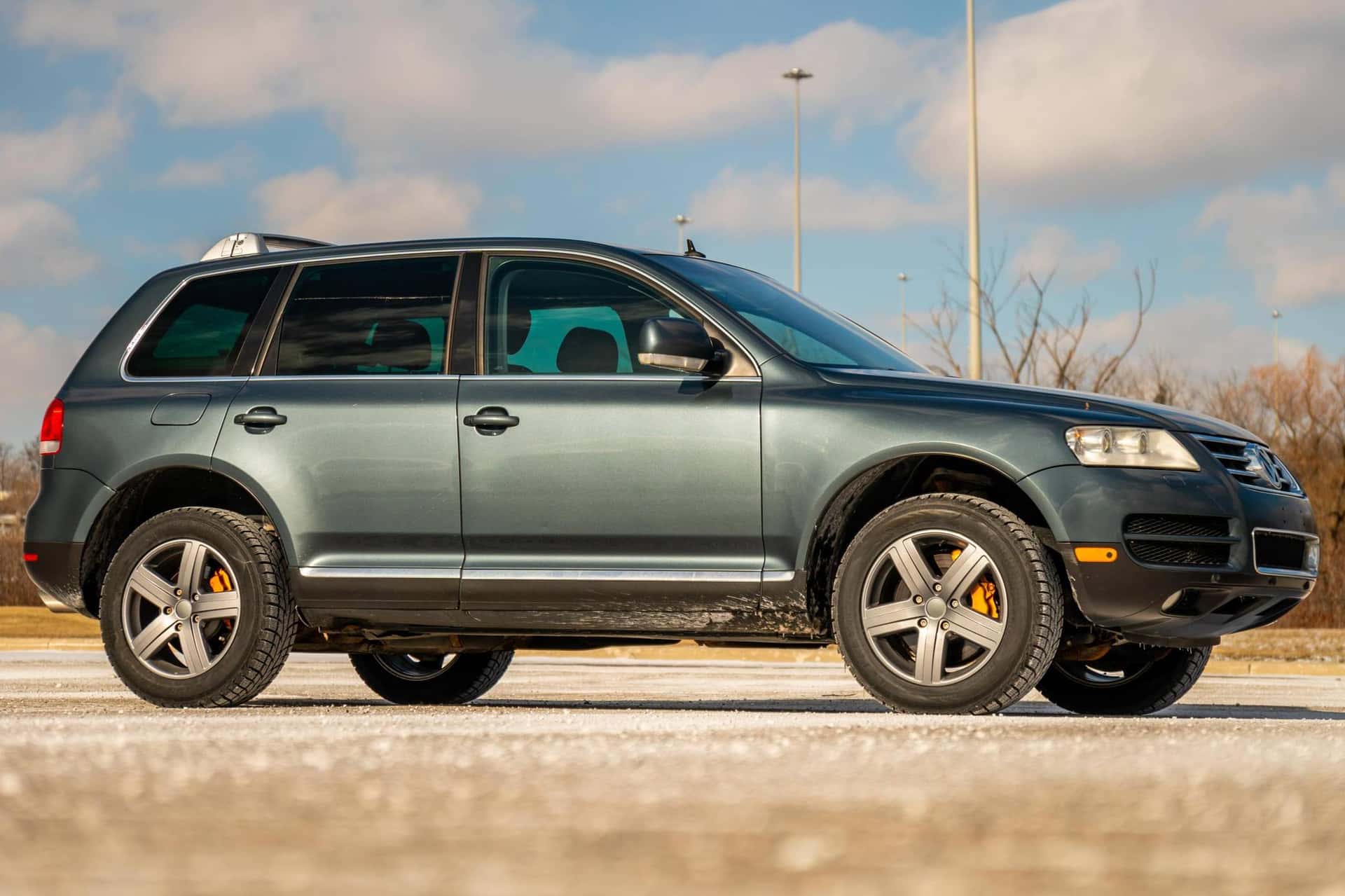 2004 Volkswagen Touareg sold for $8,500