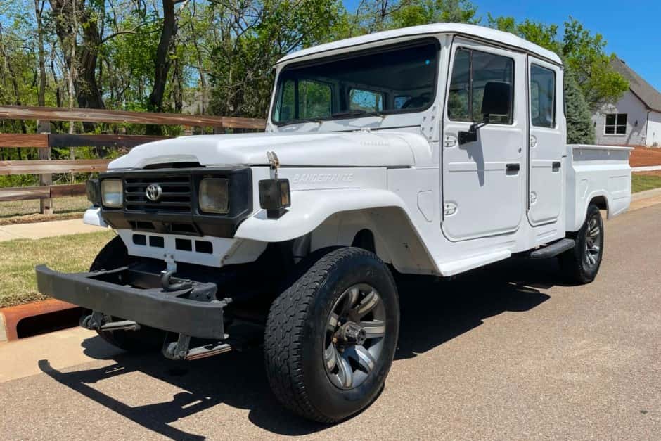 1989 Toyota Land Cruiser FJ45 sold for $27,750