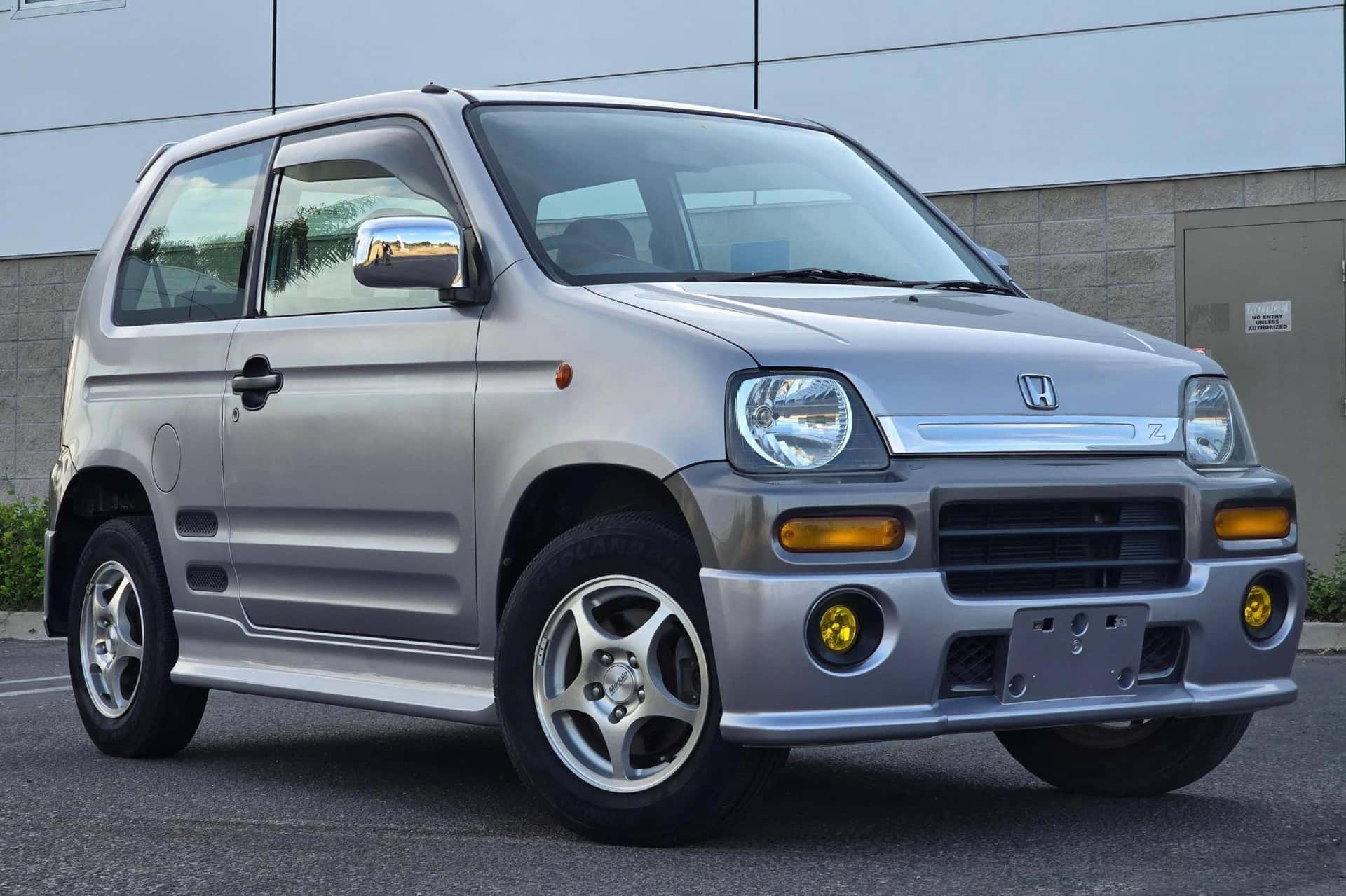 1999 Honda Z sold for $4,300