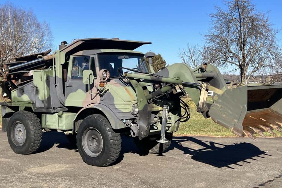 1990 Mercedes-Benz Unimog sold for $25,000