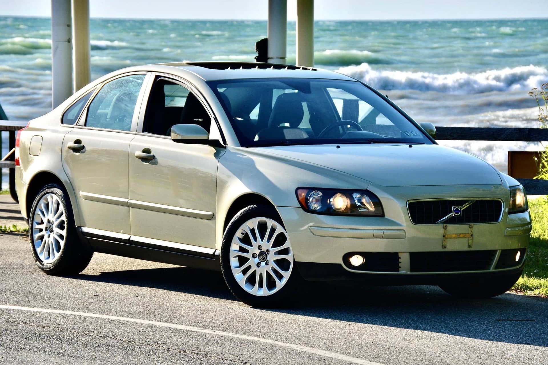 2005 Volvo S40 sold for $5,800