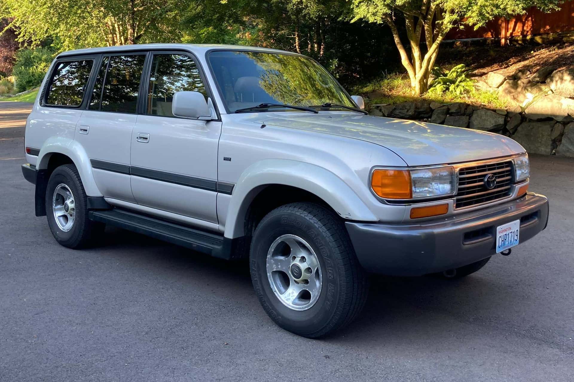 1997 Toyota Land Cruiser sold for $14,500