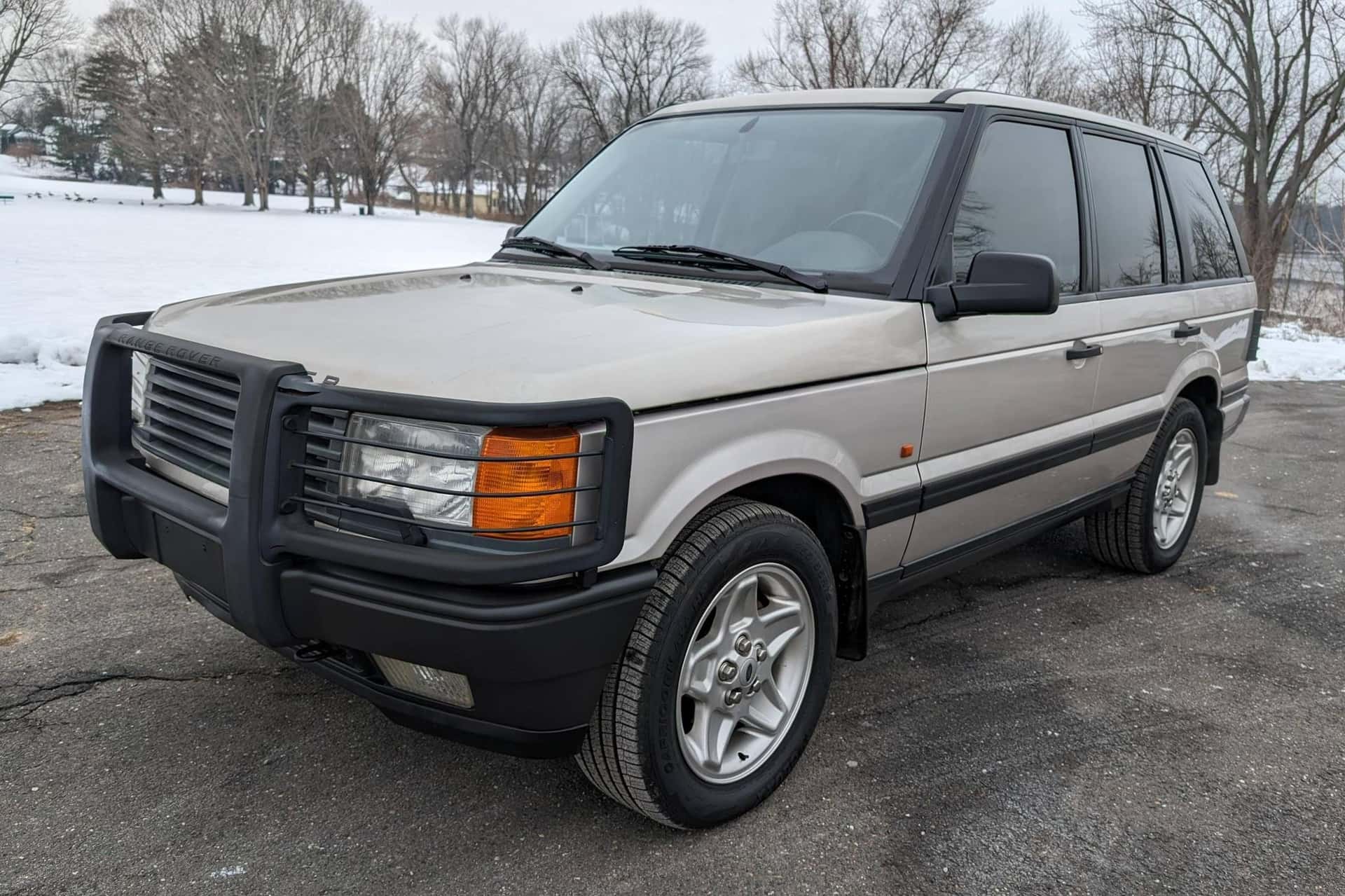 1999 Land Rover Range Rover sold for $6,850