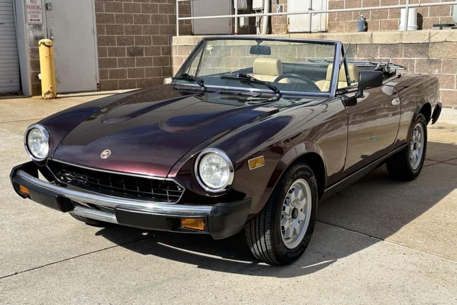 Fiat Spider classic car