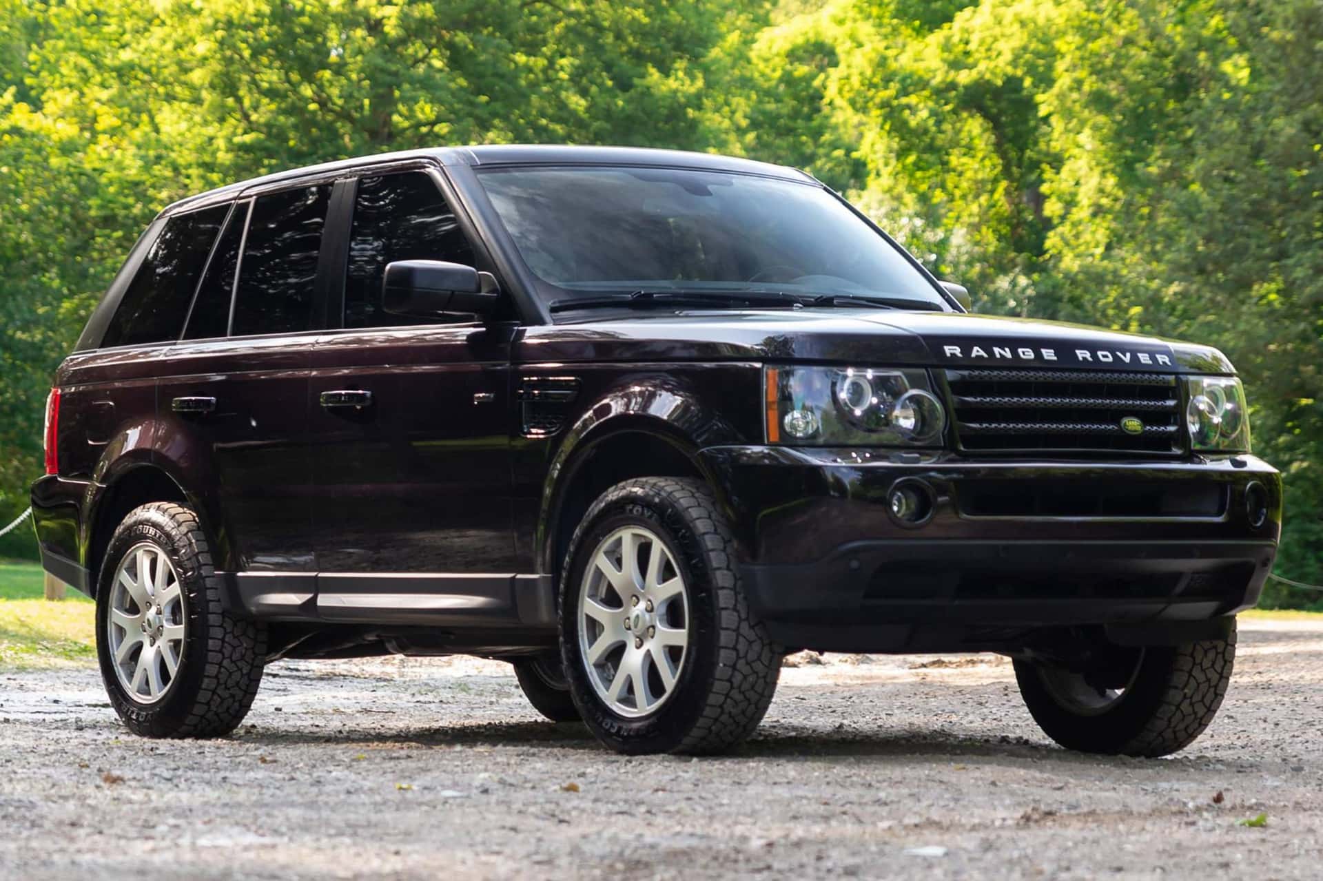 2009 Land Rover Range Rover Sport sold for $13,600