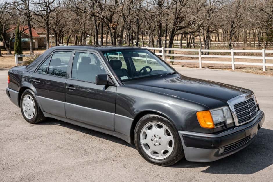 1993 Mercedes-Benz 500E & E500 sold for $45,608