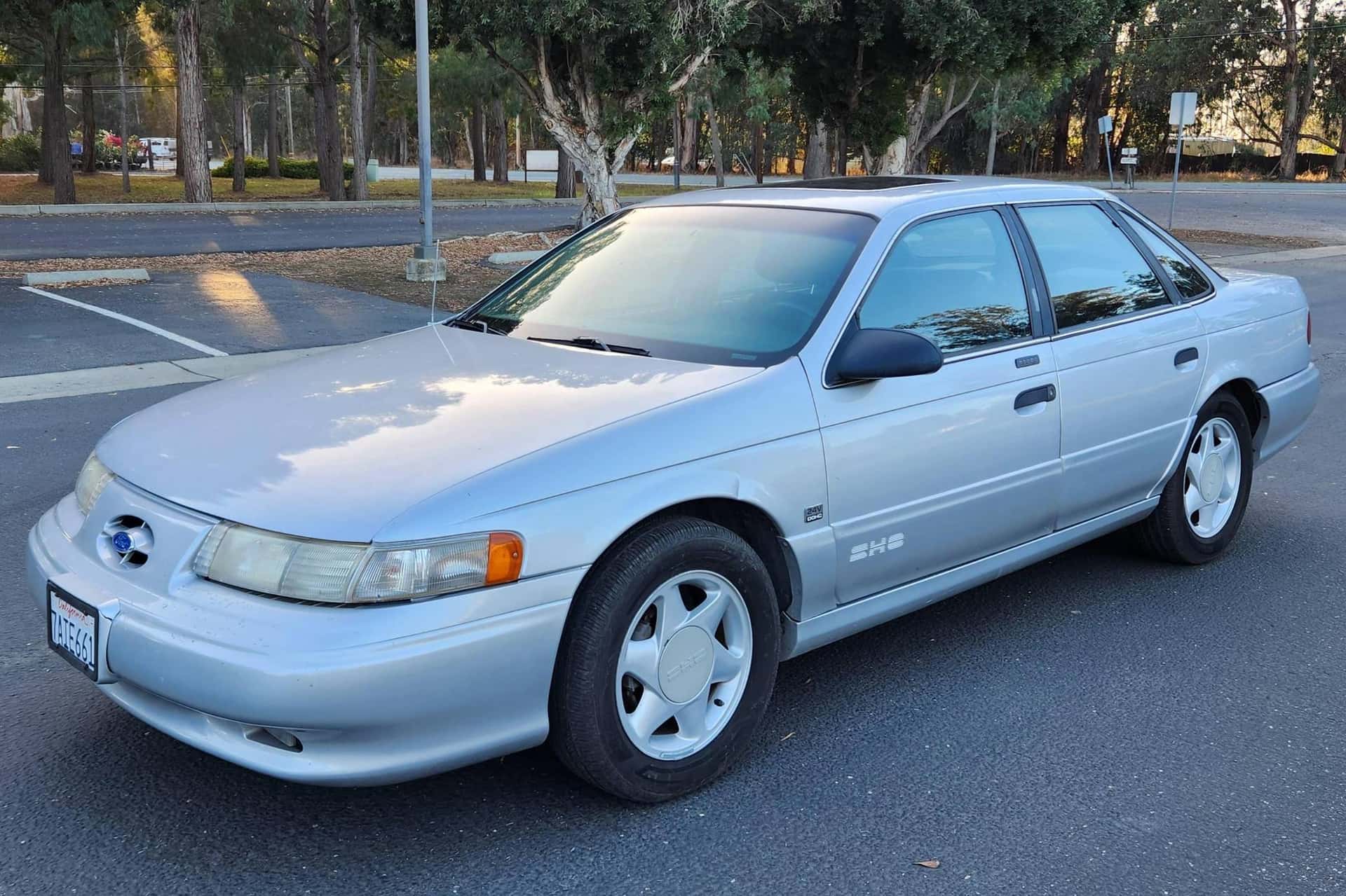 1992 Ford Taurus sold for $4,100