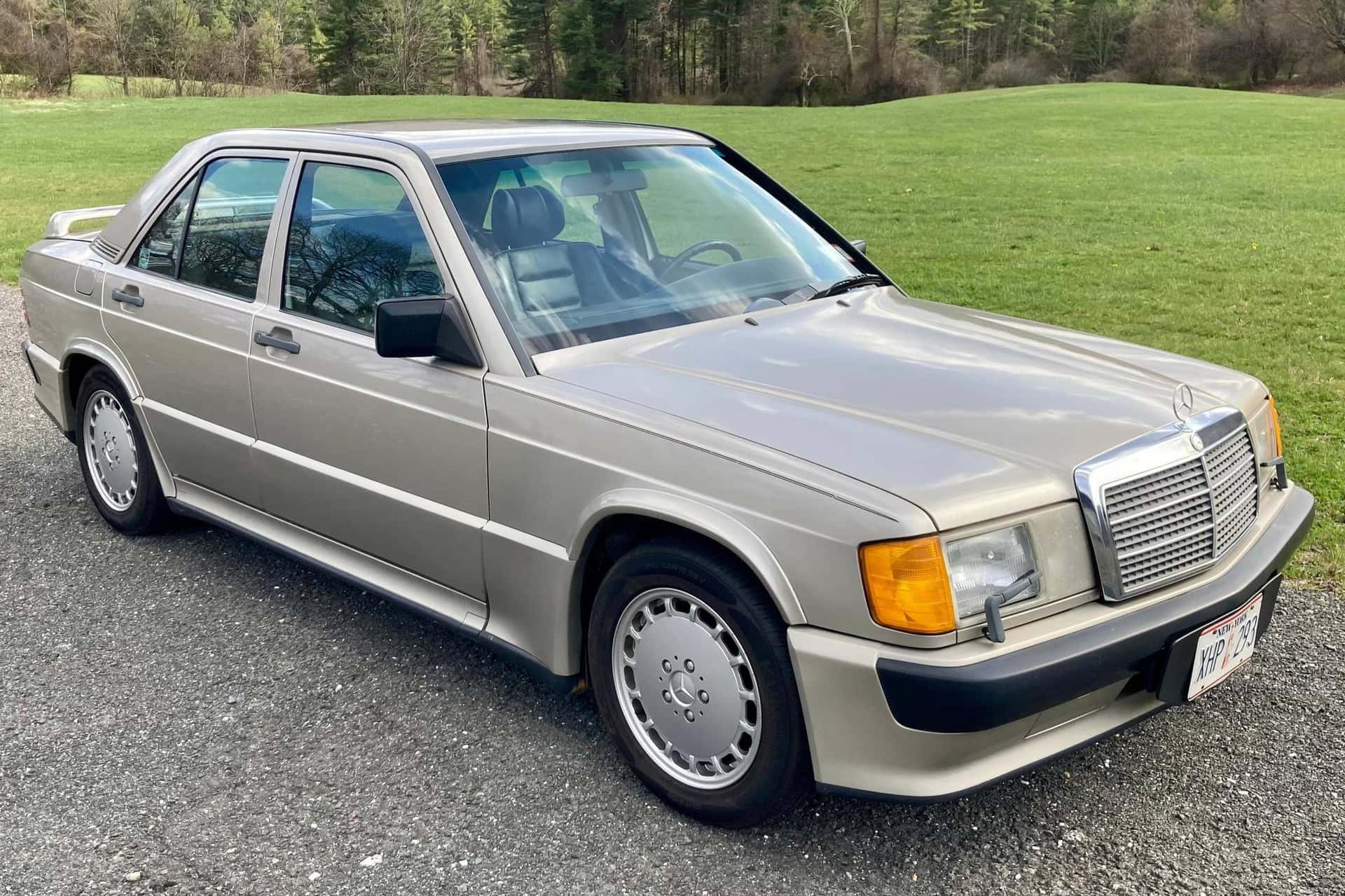 1987 Mercedes-Benz C-Class sold for $16,000