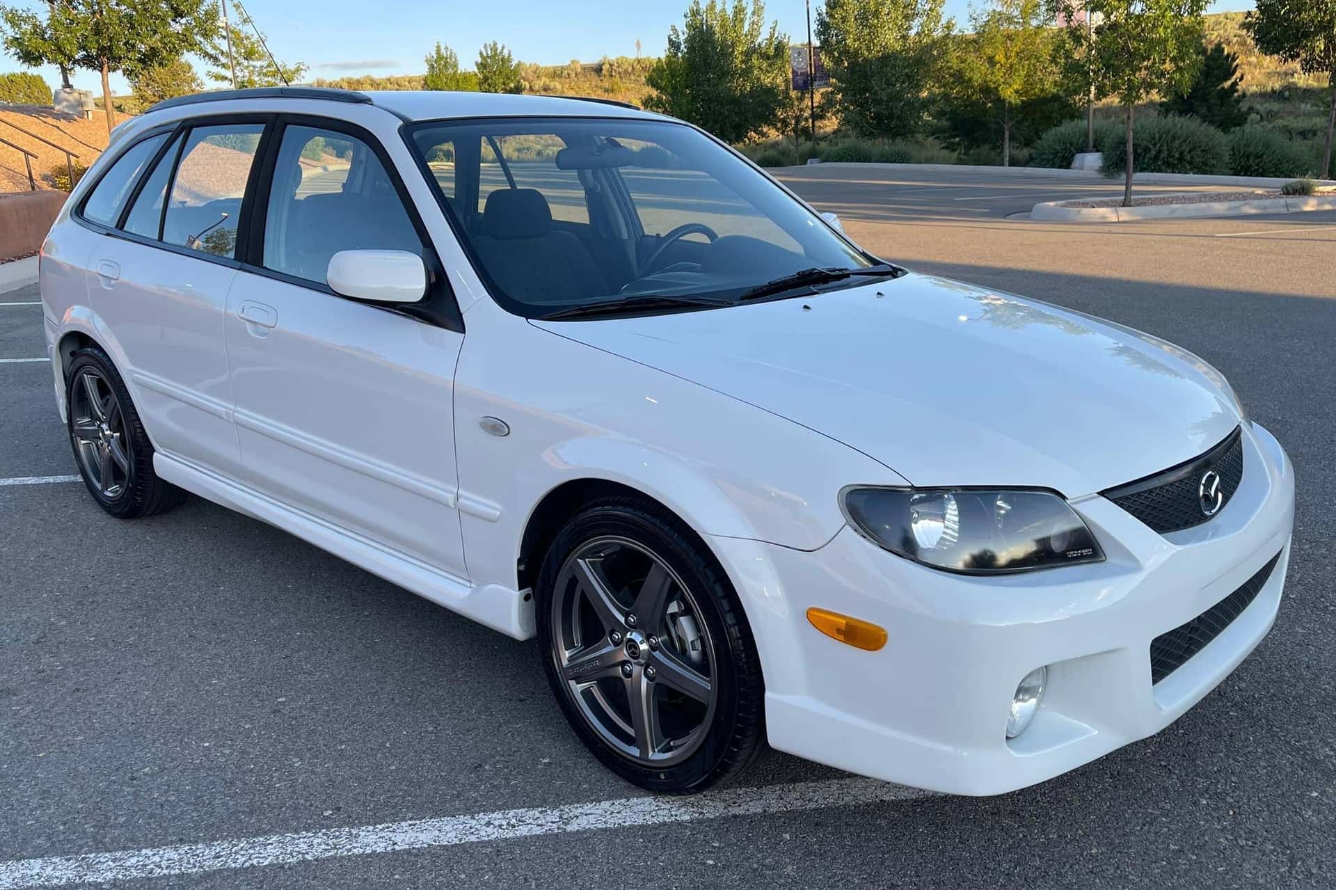 2003 Mazda Protege sold for $8,300