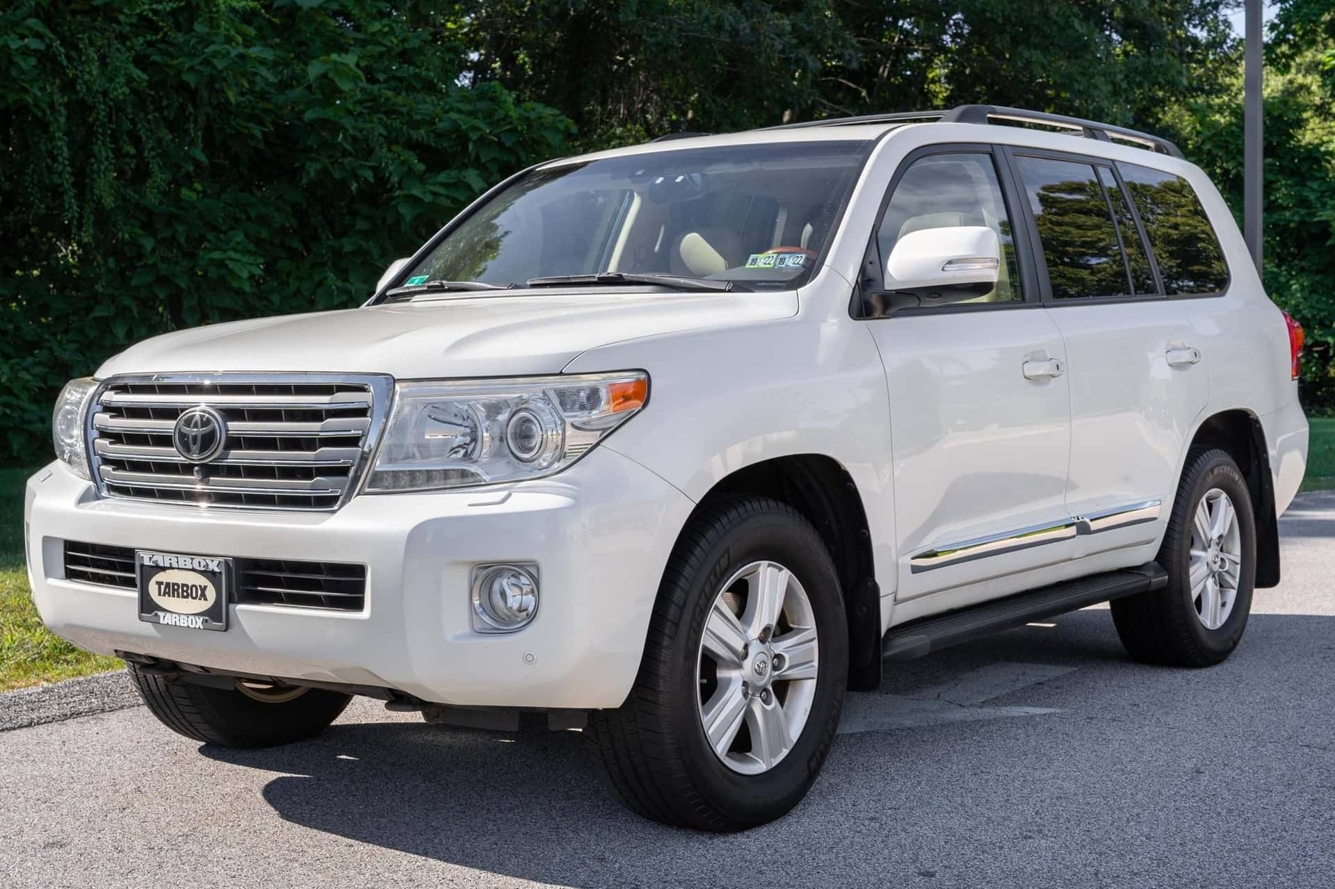 2014 Toyota Land Cruiser sold for $28,250