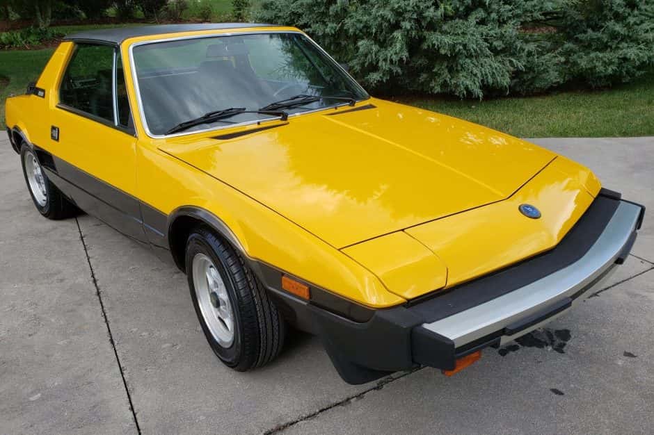 1983 Fiat X1/9 sold for $8,588