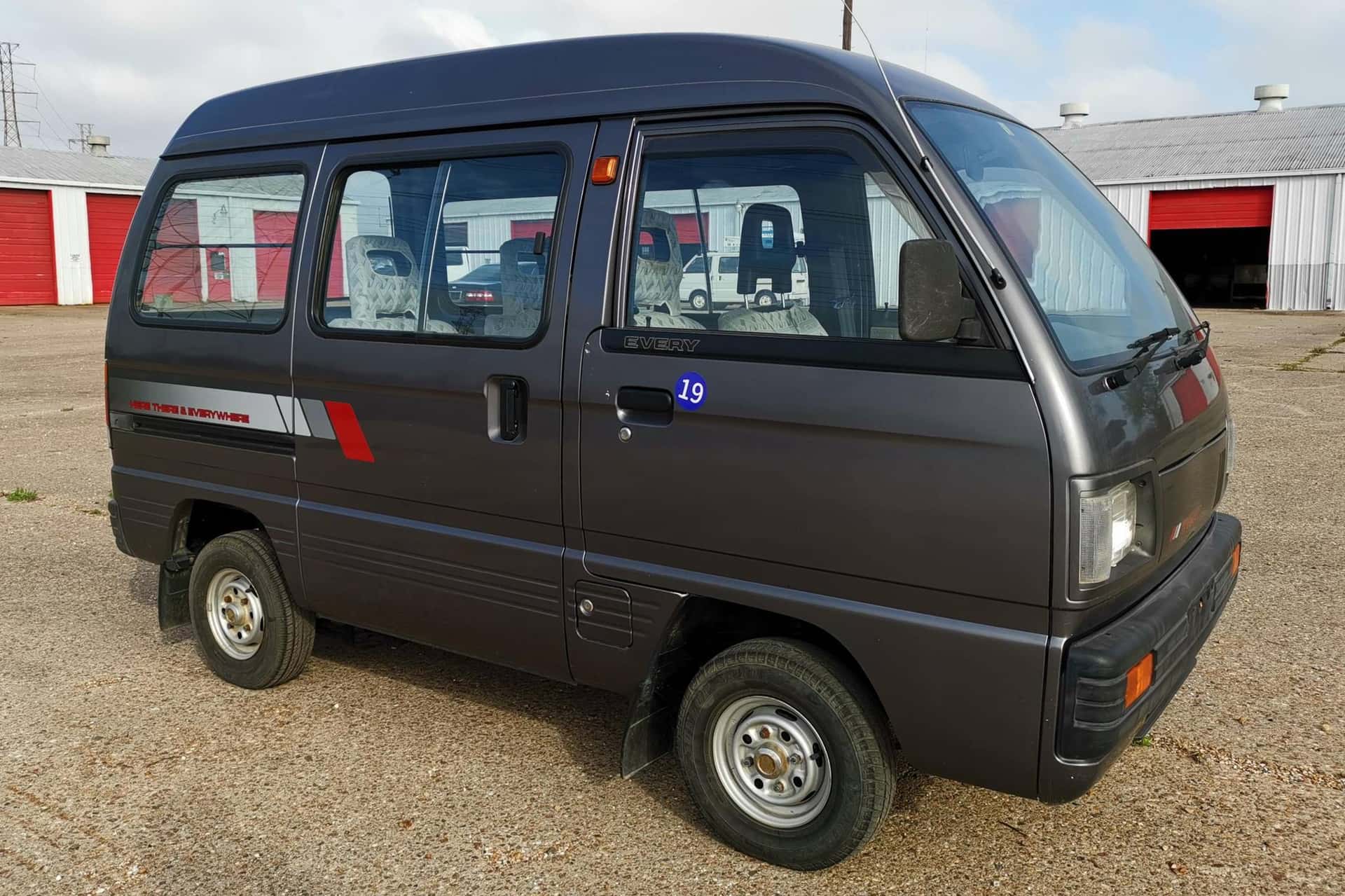 1988 Suzuki Every sold for $4,500