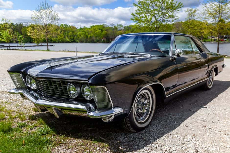 1964 Buick Riviera sold for $32,000