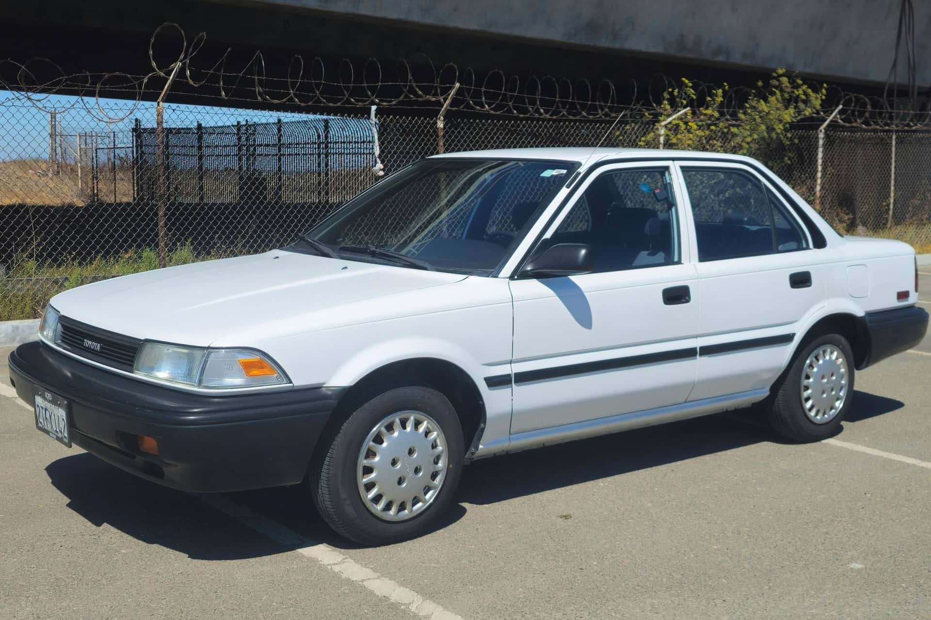 1990 Toyota Corolla sold for $6,200