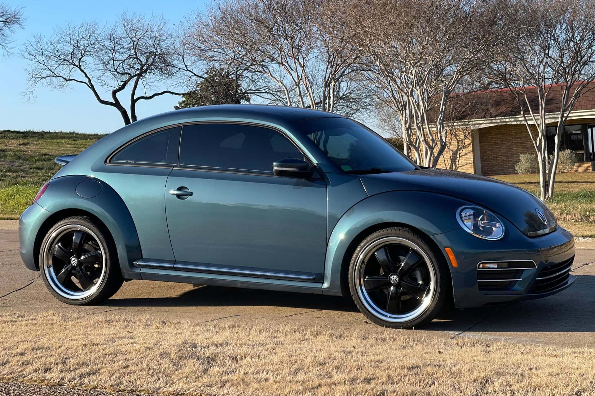 2018 Volkswagen Beetle sold for $18,750