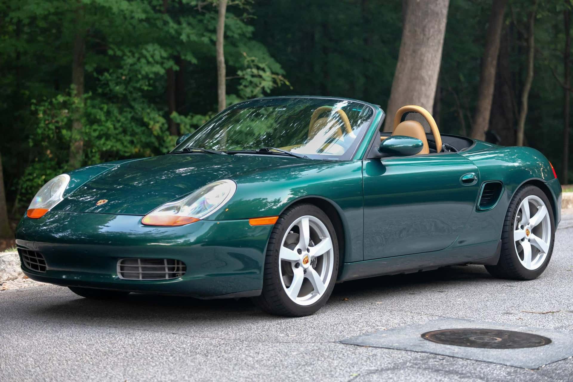 2002 Porsche 986 Boxster sold for $14,201