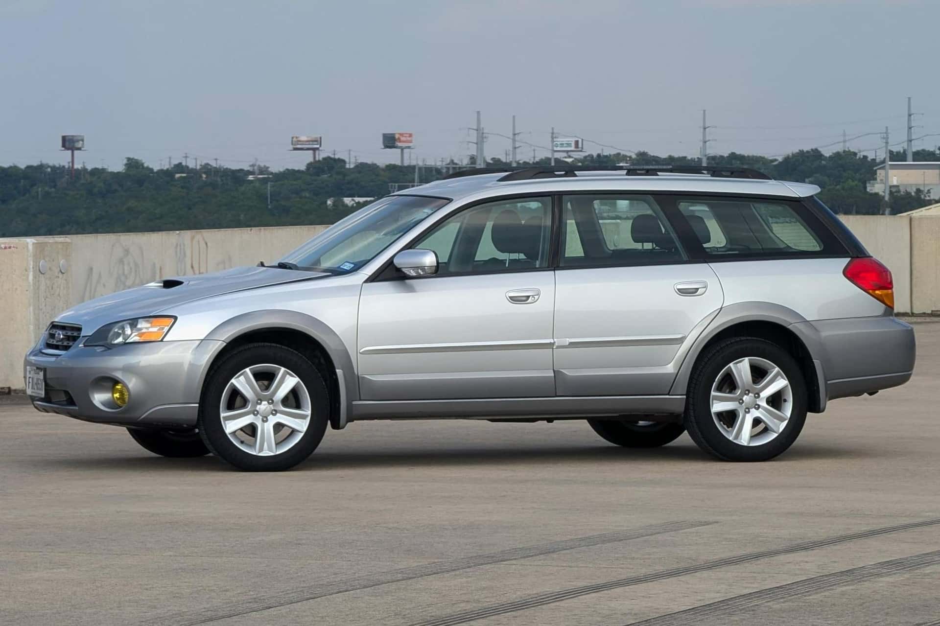 2005 Subaru Outback sold for $8,100
