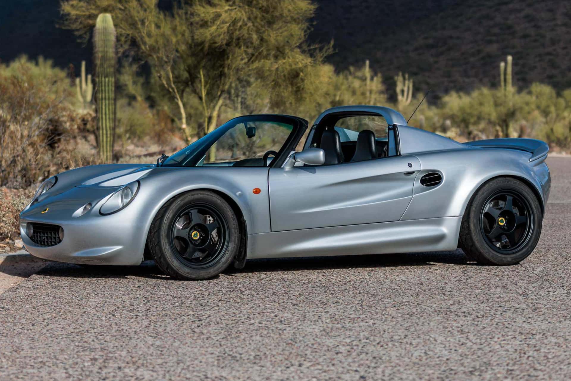 1999 Lotus Elise sold for $43,210