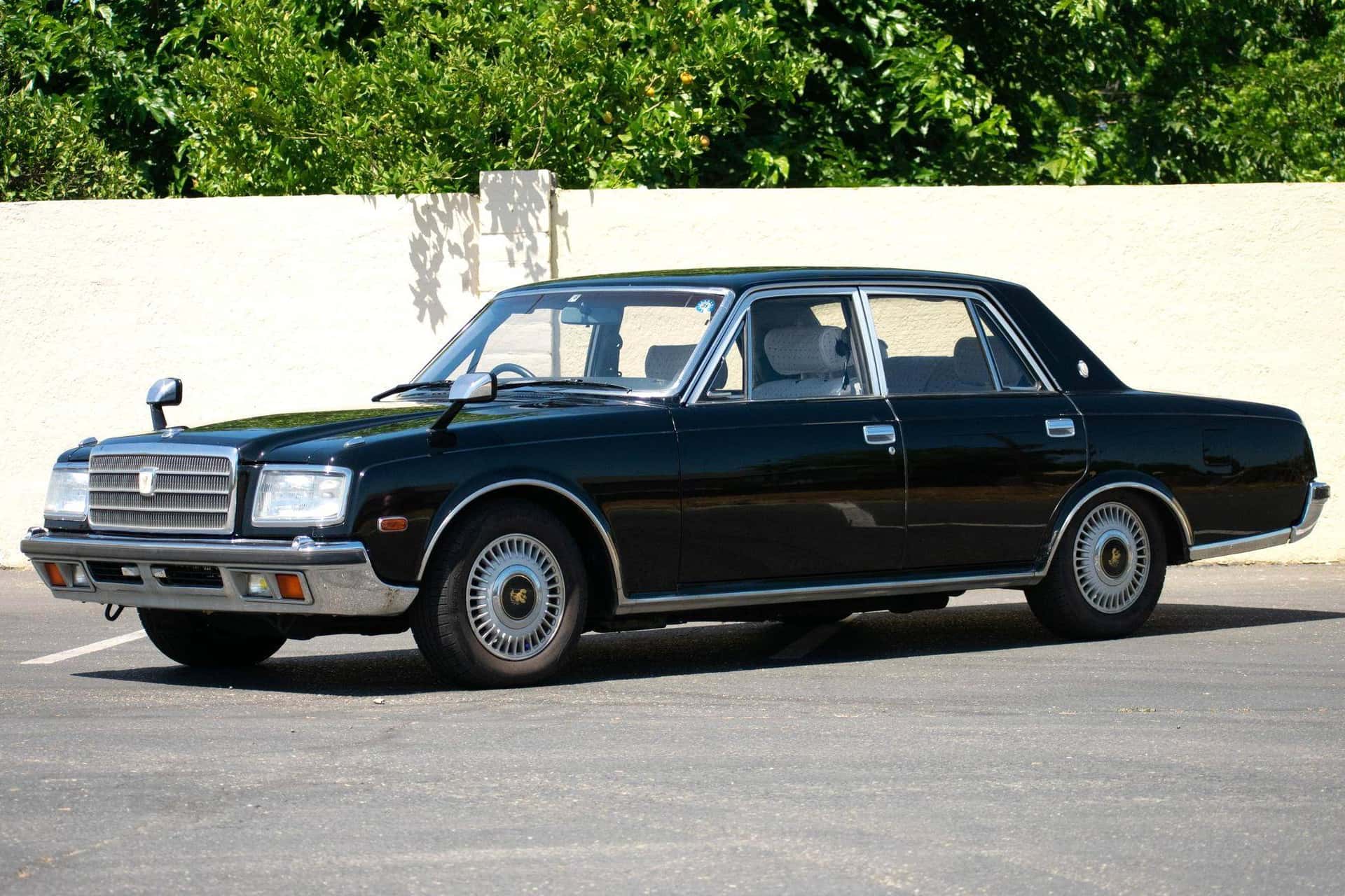 1993 Toyota Century sold for $7,777