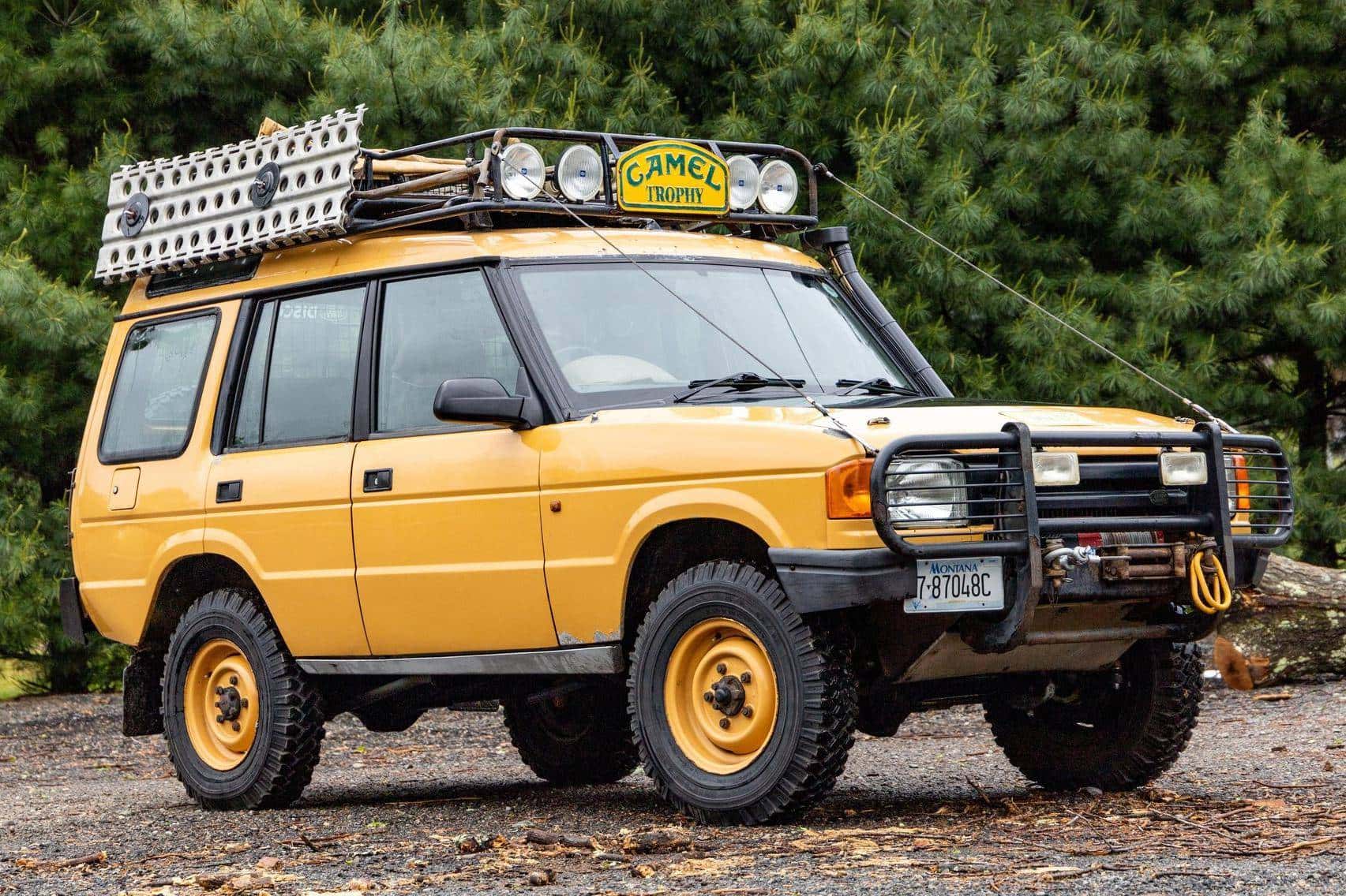 1994 Land Rover Discovery sold for $46,000