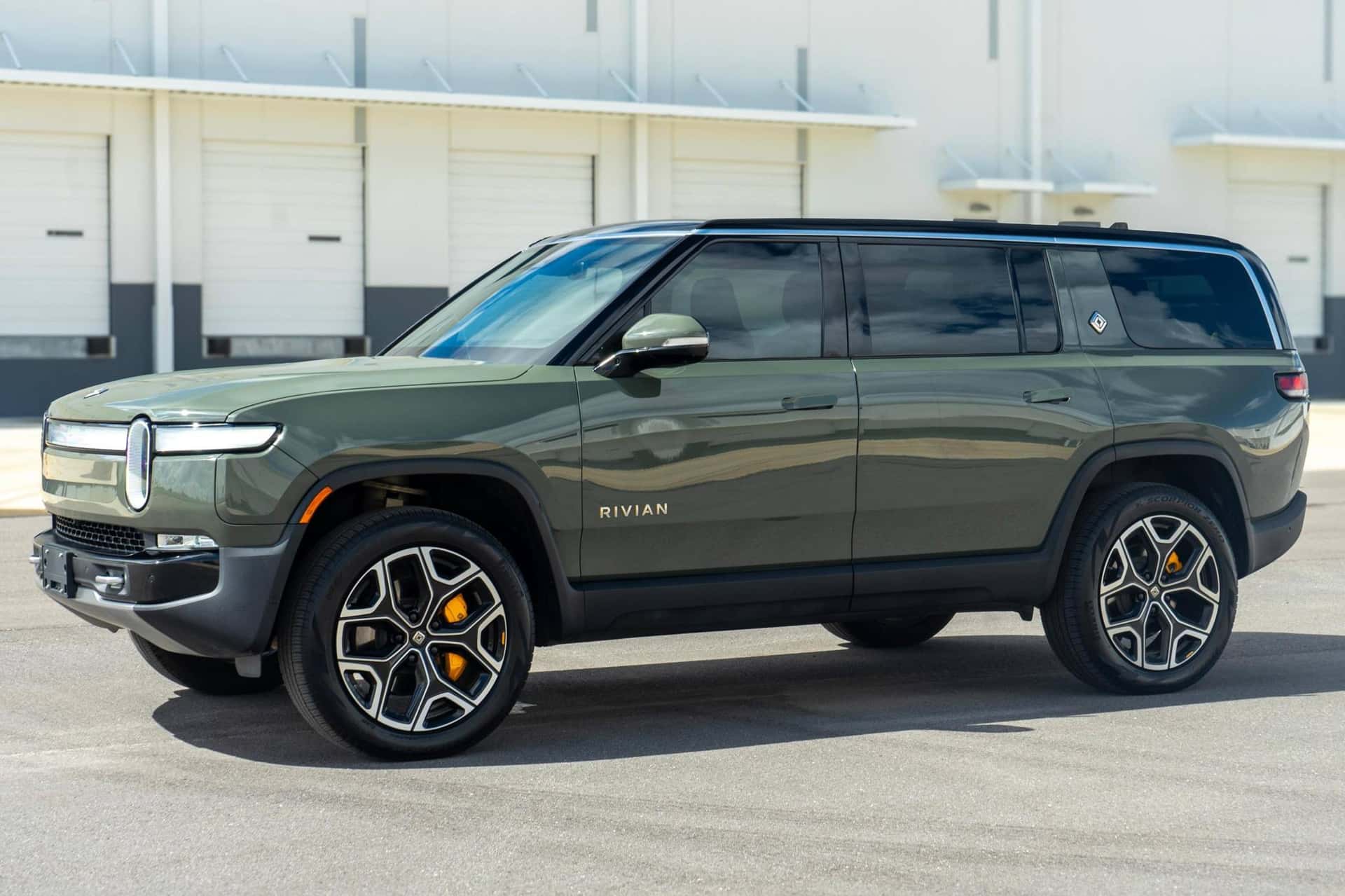 2022 Rivian R1S sold for $64,000