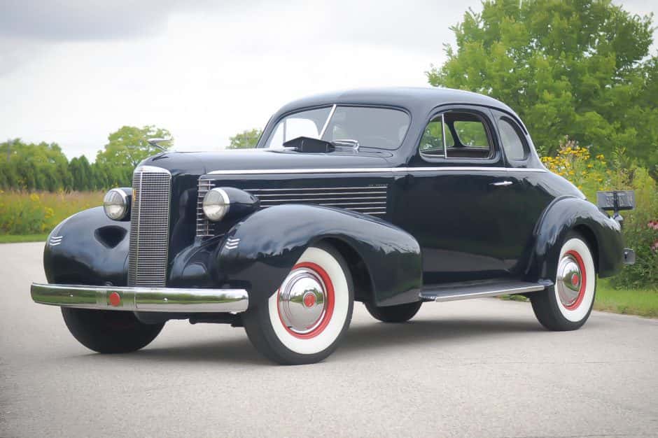 1937 LaSalle Series 50 sold for $20,000