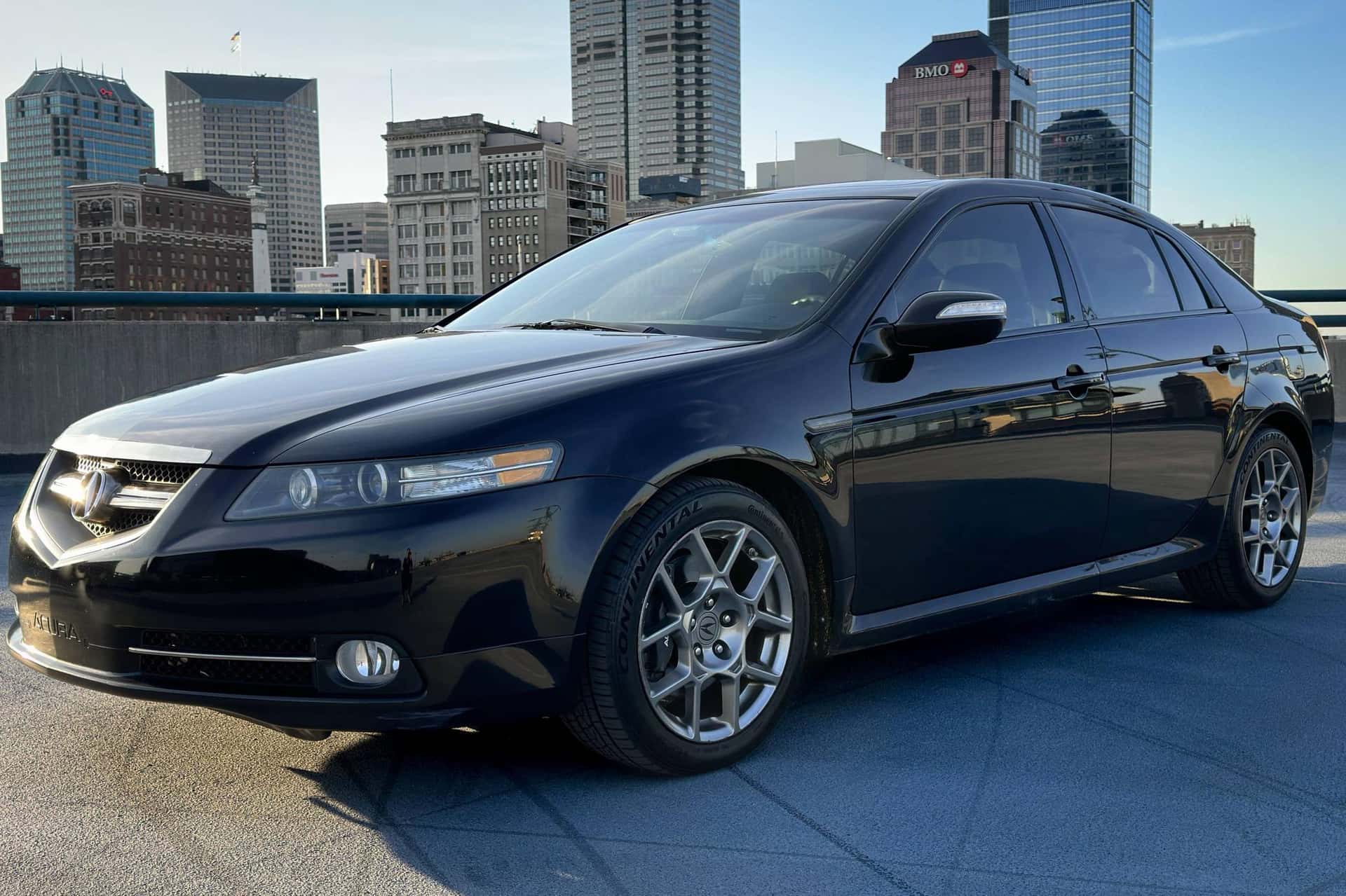 2007 Acura TL sold for $12,275