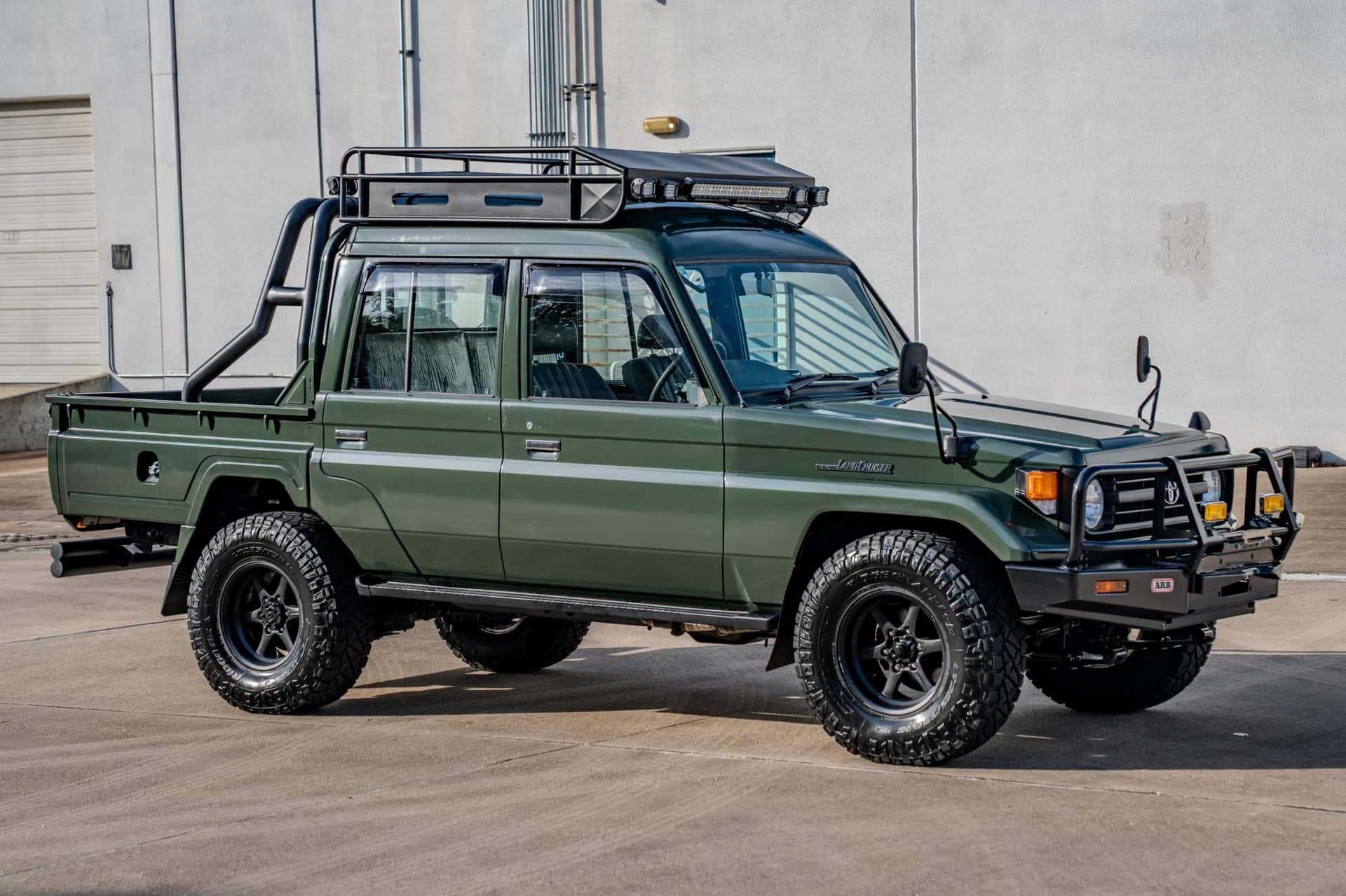 1998 Toyota Land Cruiser sold for $38,750