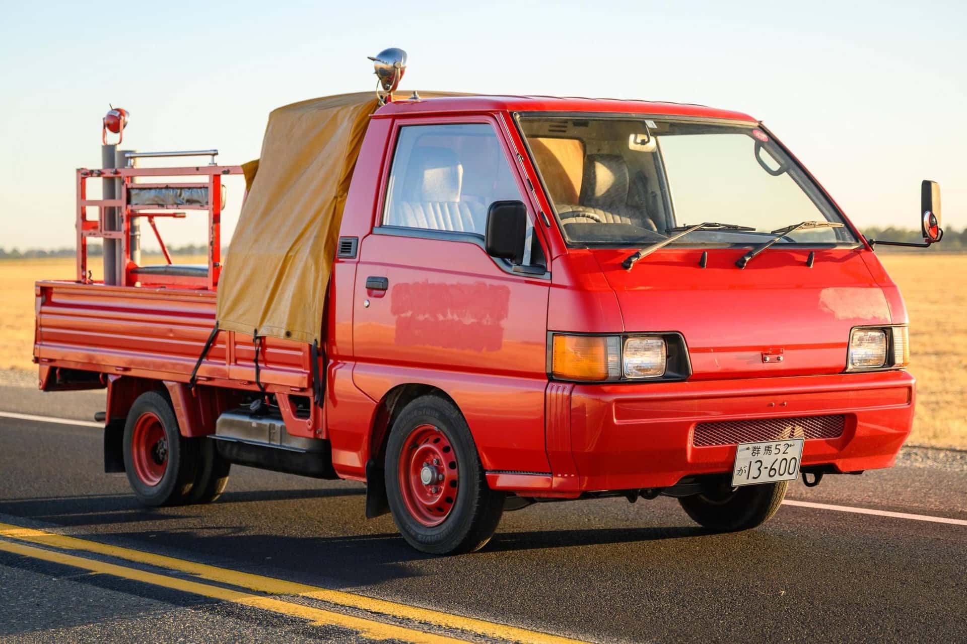 1995 Mitsubishi Delica sold for $7,000