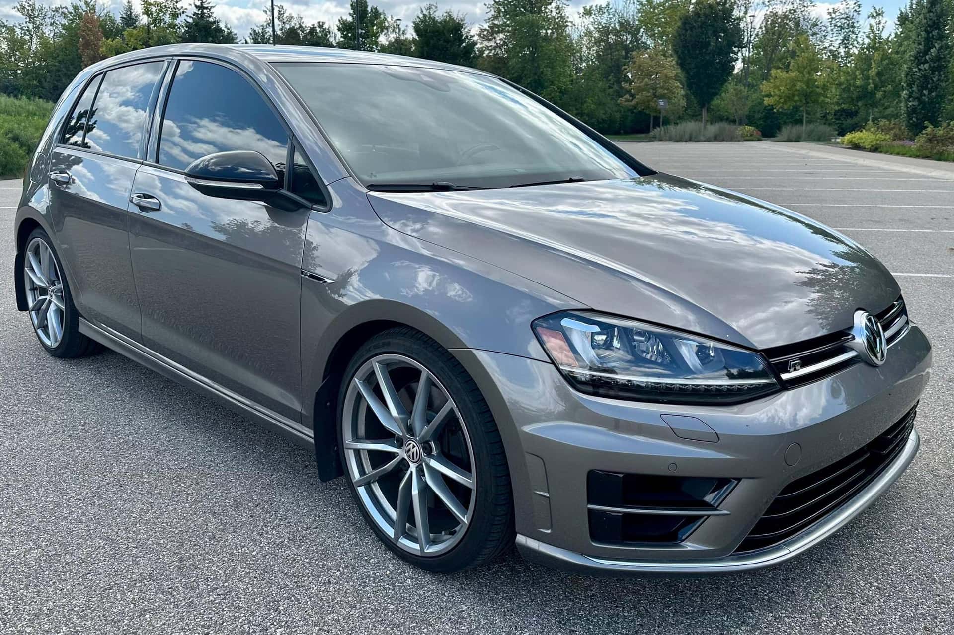 2017 Volkswagen Golf R sold for $21,250