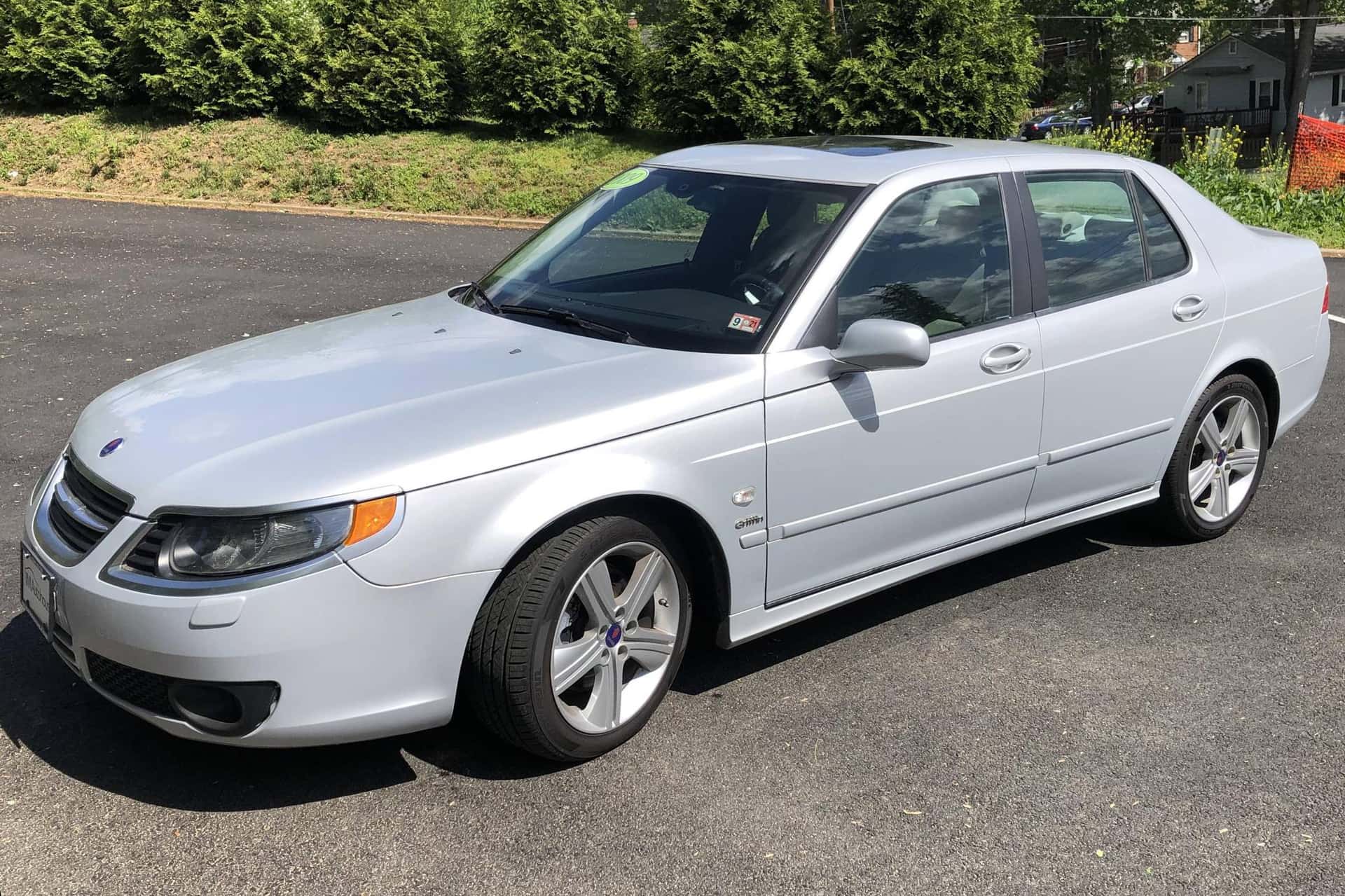 2009 Saab 9-5 sold for $5,800