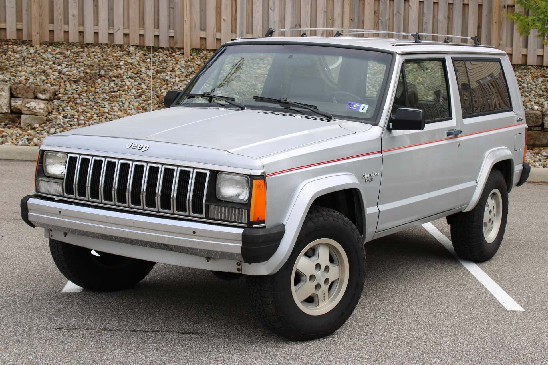 1987 Jeep Cherokee sold for $5,500
