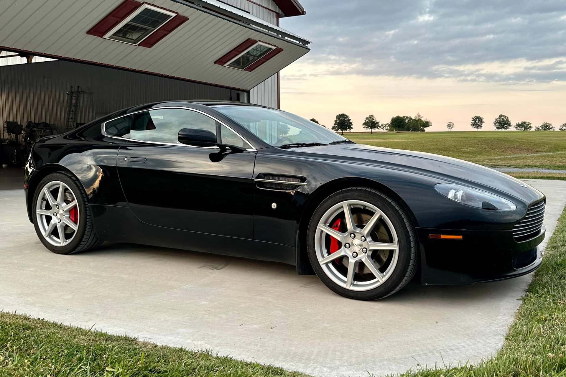 2007 Aston Martin Vantage sold for $45,500