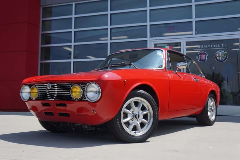 1972 Alfa Romeo 105/115 Series Coupe sold for $35,000