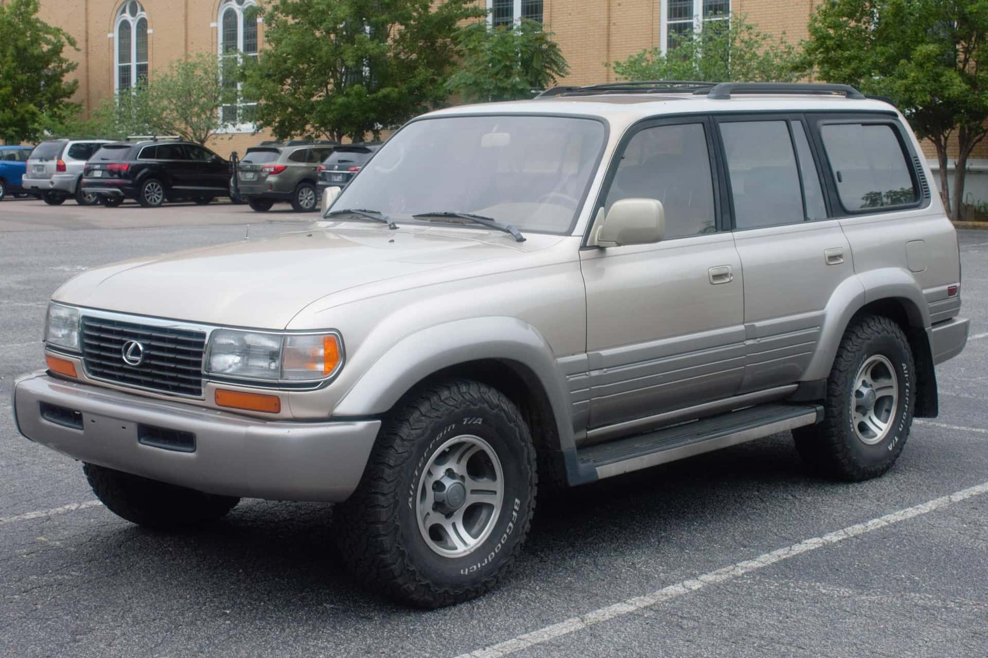 1997 Lexus LX sold for $9,000