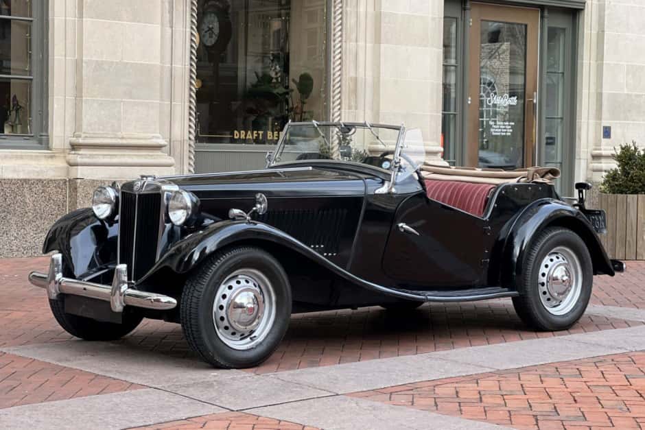 1953 MG TD sold for $17,973