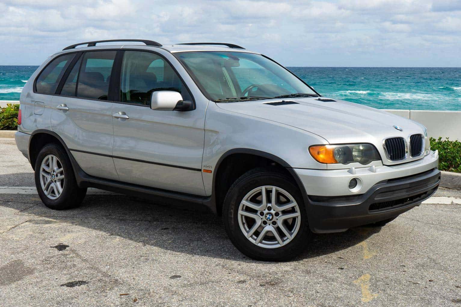 2003 BMW X5 sold for $3,800