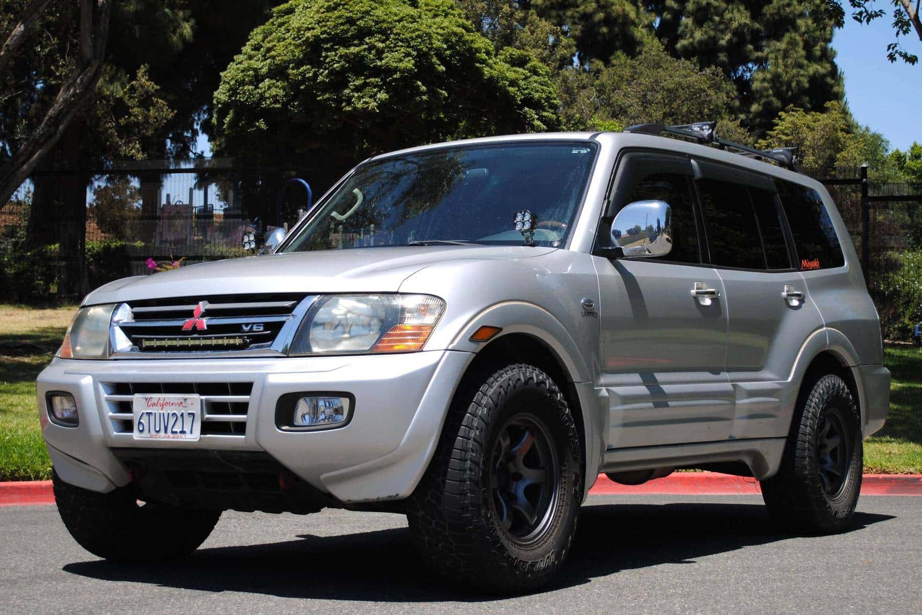 2001 Mitsubishi Montero sold for $6,300