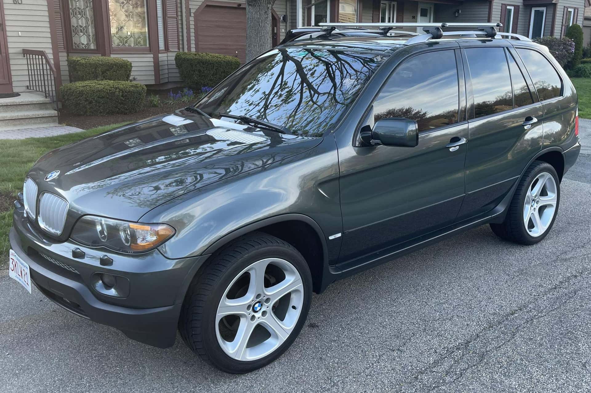 2005 BMW X5 sold for $9,300