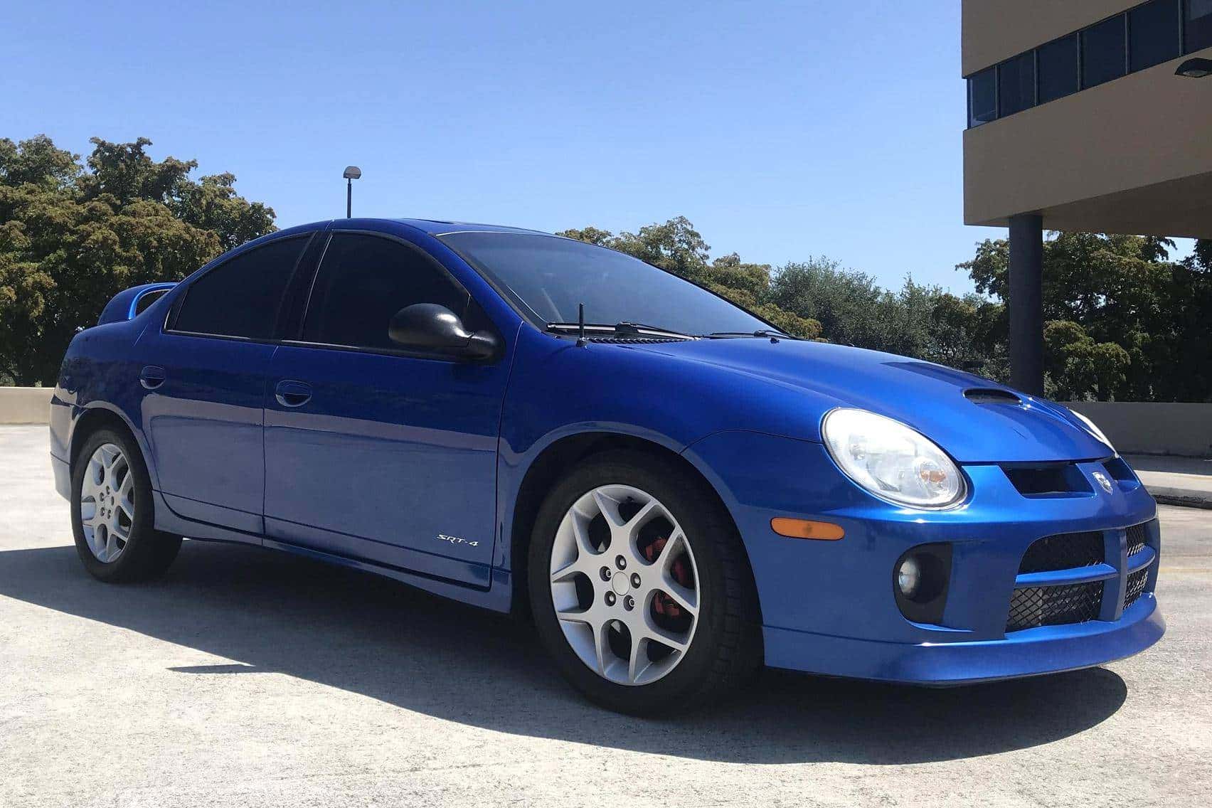 2004 Dodge Neon SRT-4 sold for $8,600