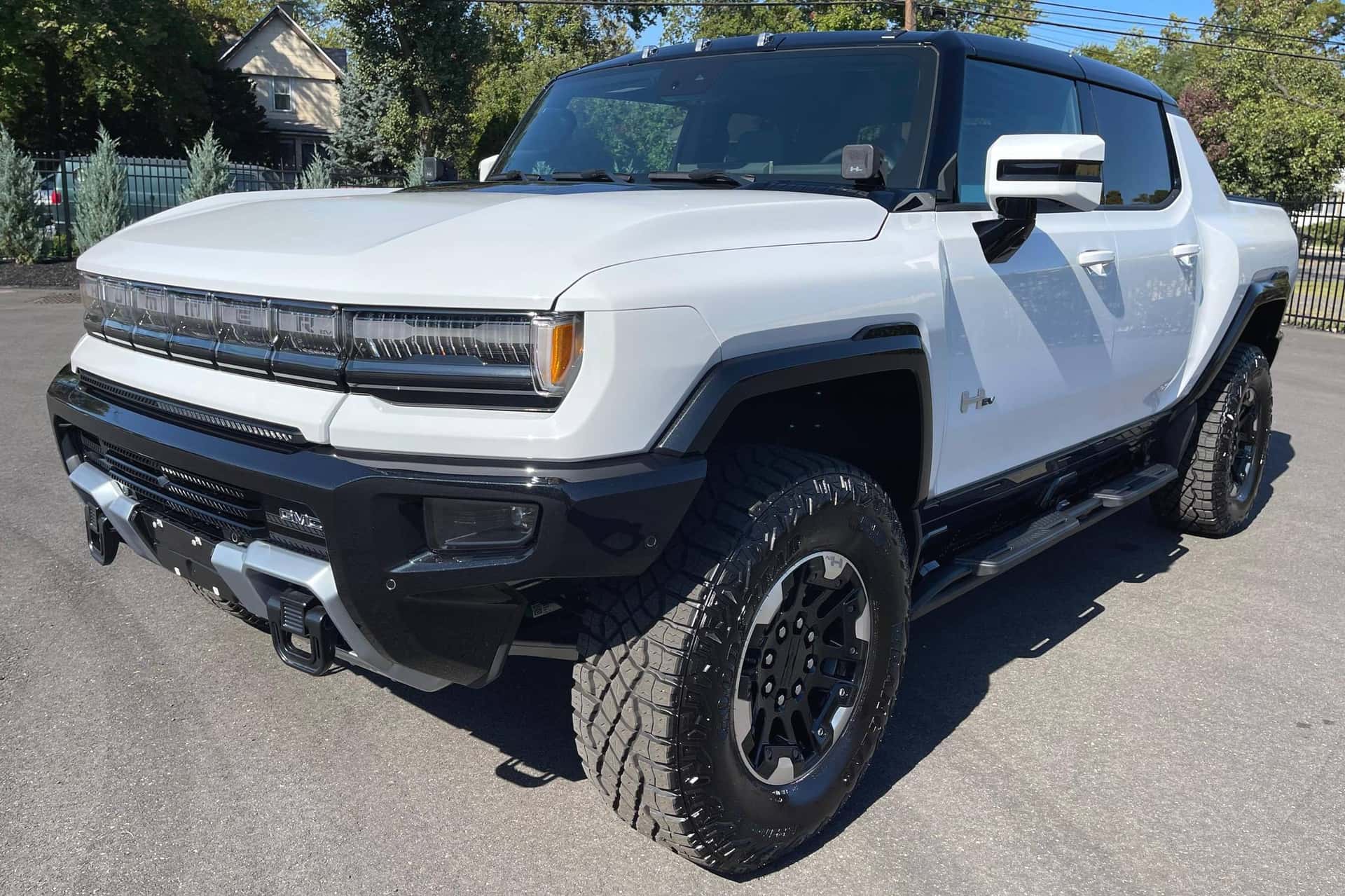 2022 Hummer EV Pickup sold for $82,000
